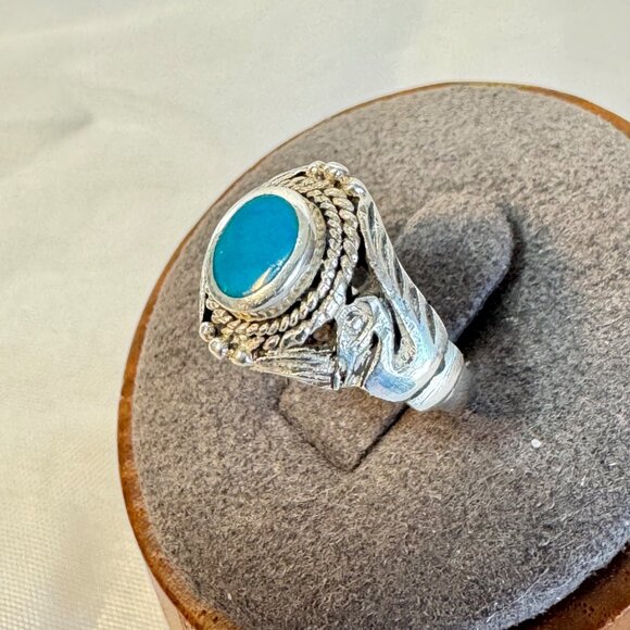 VTG Sterling Silver 925 Turquoise Bezel Set Swan Design Shoulders Ring Size 6 - Picture 2 of 10